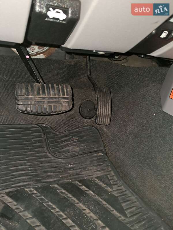 Пикап Mitsubishi L 200 2008 в Киеве