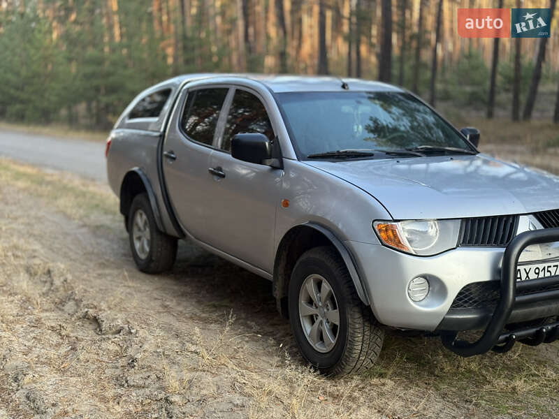 Пикап Mitsubishi L 200 2008 в Балаклее фото Пикап Mitsubishi L 200 2008 в Балаклее