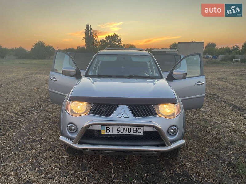 Пикап Mitsubishi L 200 2008 в Глобине фото 19 Пикап Mitsubishi L 200 2008 в Глобине