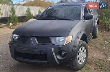 Пикап Mitsubishi L 200 2006 в Краматорске