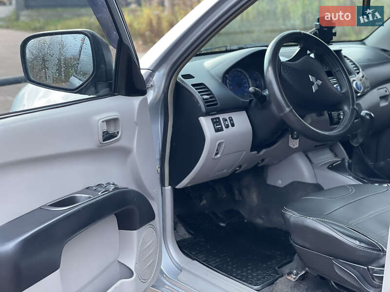 Пикап Mitsubishi L 200 2008 в Житомире