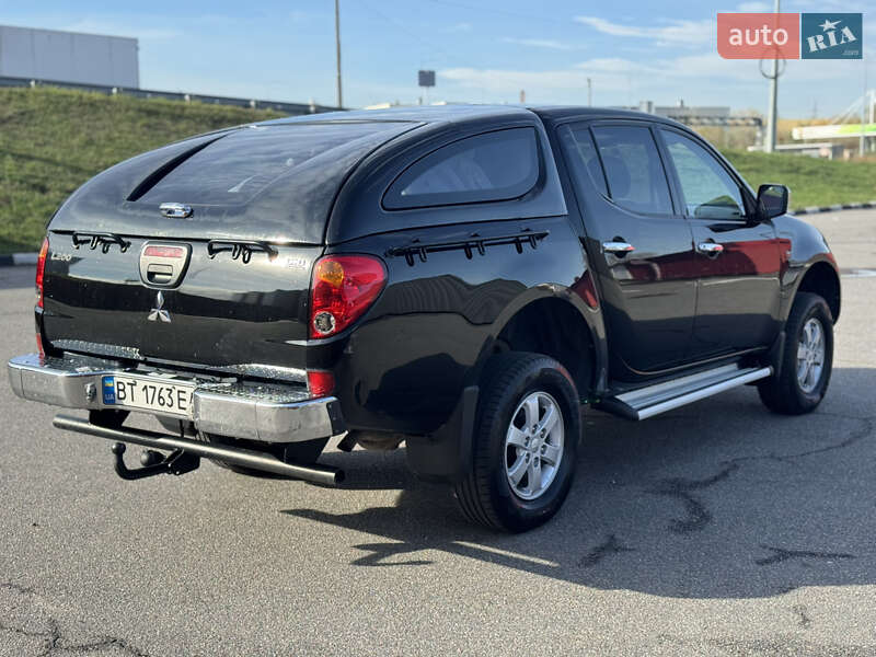 Пикап Mitsubishi L 200 2007 в Киеве
