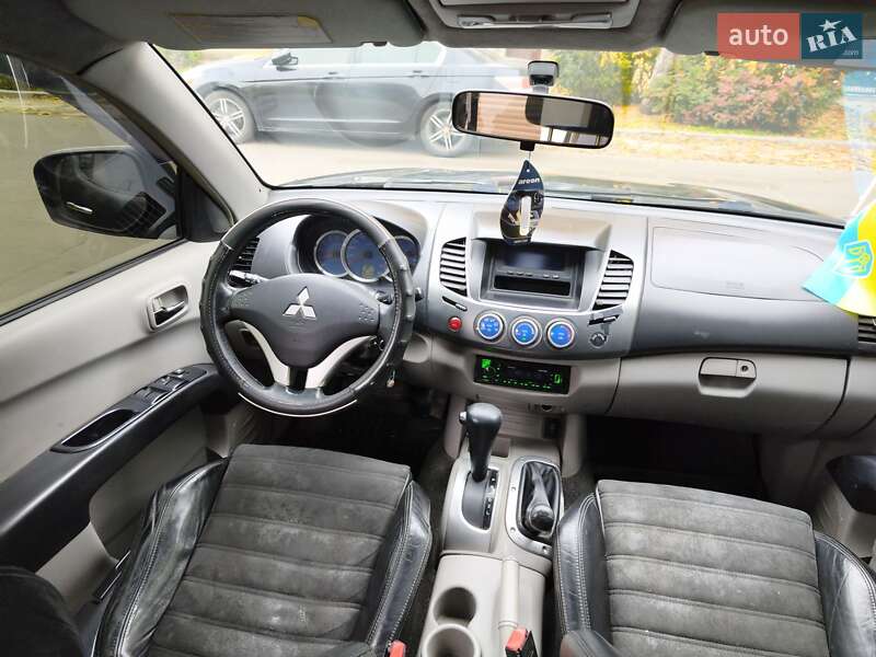 Пікап Mitsubishi L 200 2009 в Одесі фото 22 Пікап Mitsubishi L 200 2009 в Одесі