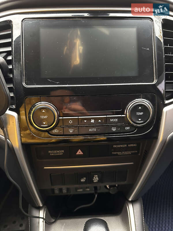 Пікап Mitsubishi L 200 2020 в Києві