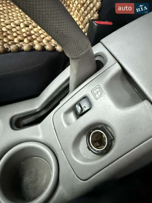 Пікап Mitsubishi L 200 2008 в Житомирі