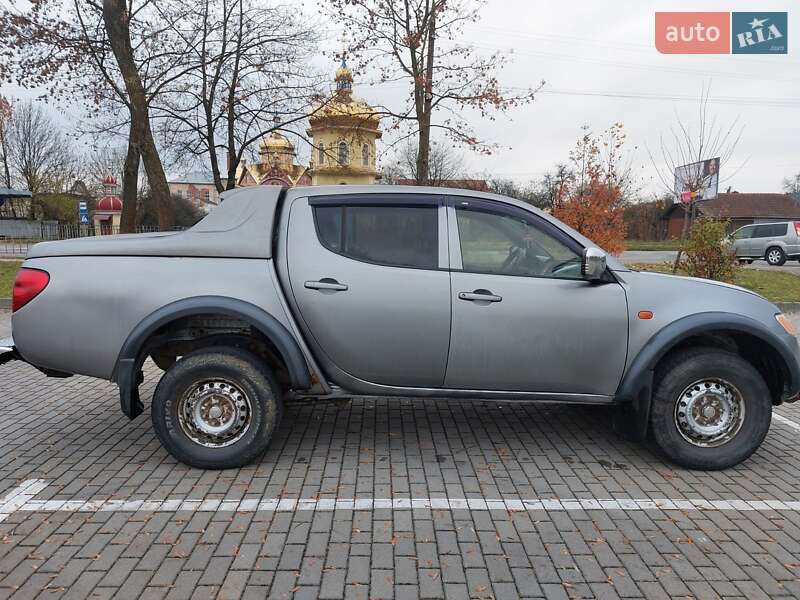 Пикап Mitsubishi L 200 2008 в Коломые фото 7 Пикап Mitsubishi L 200 2008 в Коломые