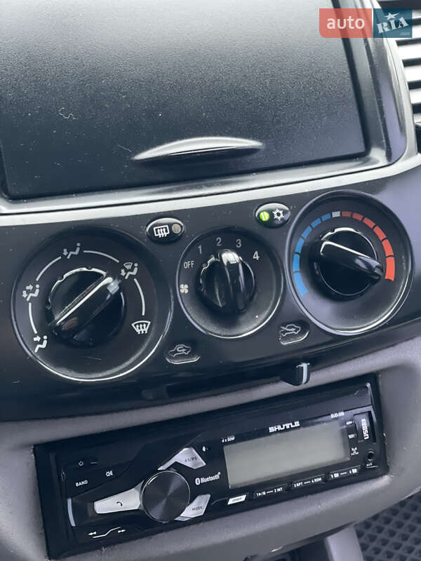 Пікап Mitsubishi L 200 2008 в Житомирі