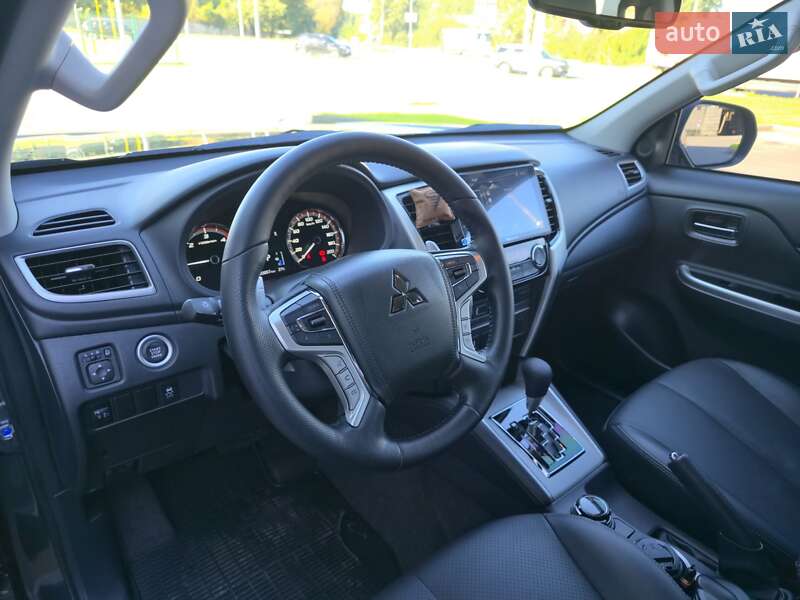 Пікап Mitsubishi L 200 2024 в Олександрії фото 17 Пікап Mitsubishi L 200 2024 в Олександрії