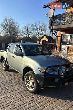 Пикап Mitsubishi L 200 2007 в Гайсине
