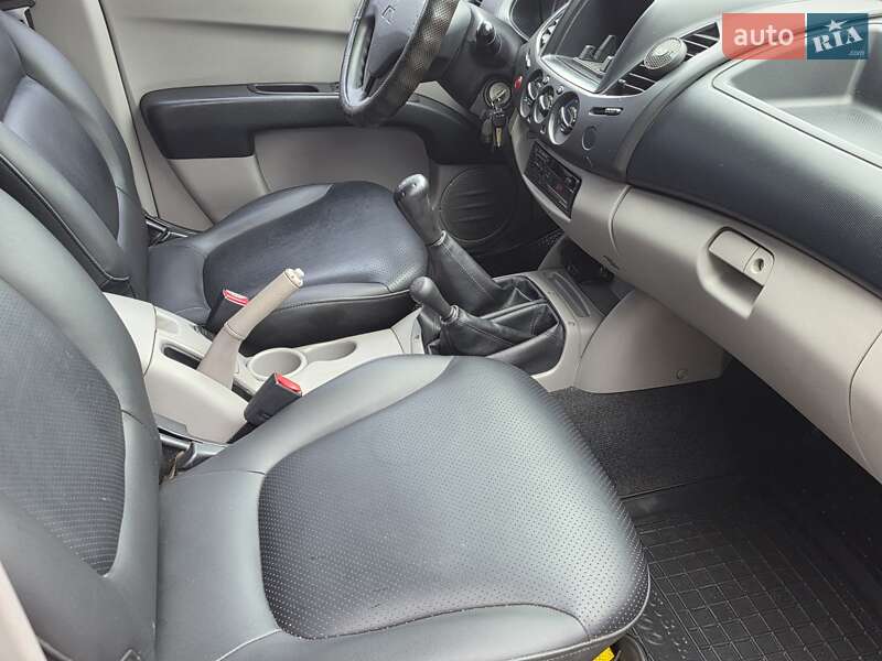 Пікап Mitsubishi L 200 2007 в Одесі