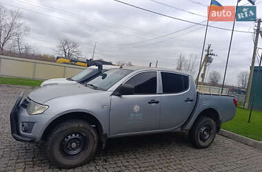 Пікап Mitsubishi L 200 2013 в Броварах