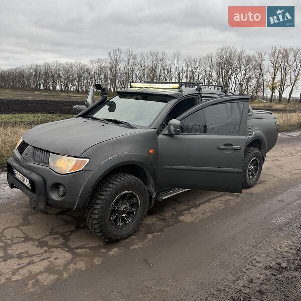 Пікап Mitsubishi L 200 2007 в Харкові