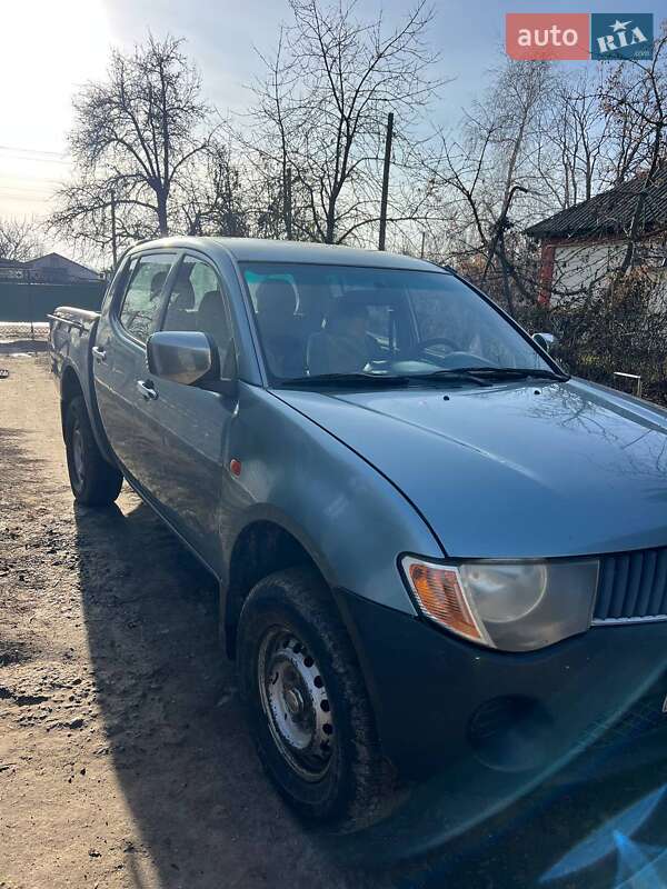 Пикап Mitsubishi L 200 2007 в Золотоноше фото 3 Пикап Mitsubishi L 200 2007 в Золотоноше