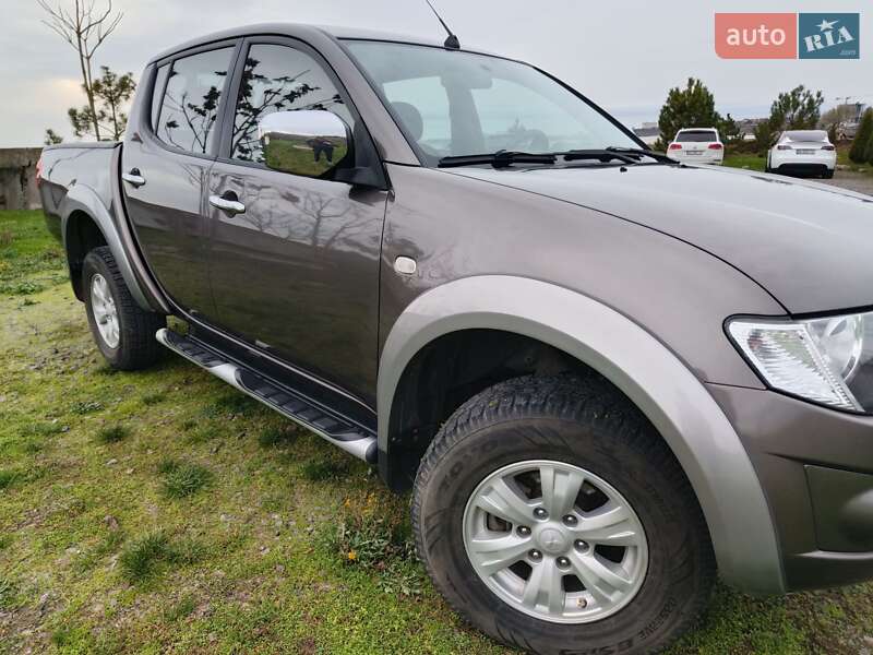 Пикап Mitsubishi L 200 2012 в Одессе фото 4 Пикап Mitsubishi L 200 2012 в Одессе