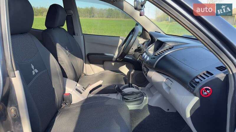 Пікап Mitsubishi L 200 2008 в Білгороді-Дністровському