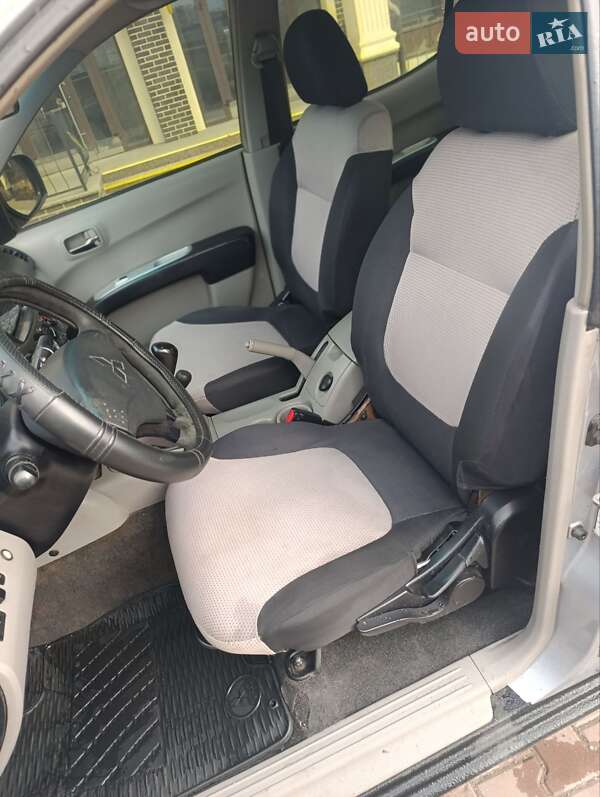 Пікап Mitsubishi L 200 2007 в Києві