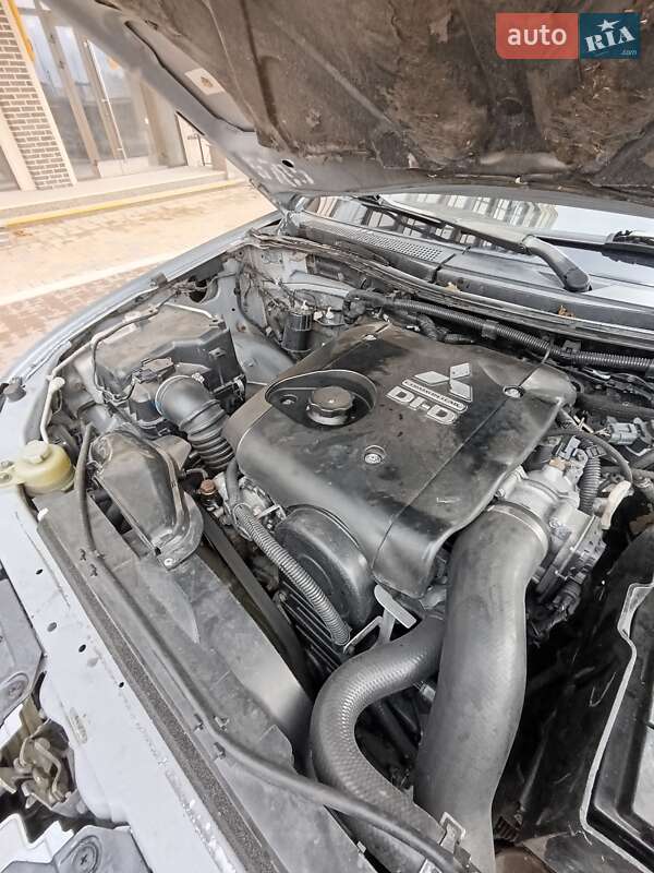 Пікап Mitsubishi L 200 2007 в Києві