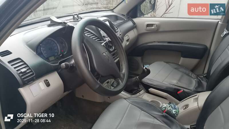 Пикап Mitsubishi L 200 2007 в Черкассах фото 4 Пикап Mitsubishi L 200 2007 в Черкассах