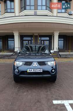 Пикап Mitsubishi L 200 2008 в Киеве