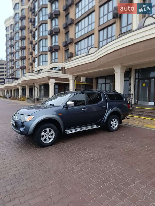 Пікап Mitsubishi L 200 2008 в Києві