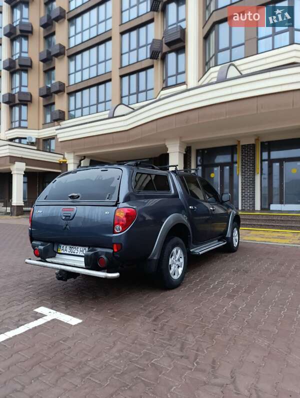 Пікап Mitsubishi L 200 2008 в Києві