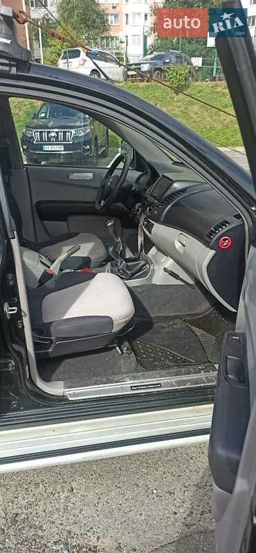 Пікап Mitsubishi L 200 2008 в Києві фото 7 Пікап Mitsubishi L 200 2008 в Києві