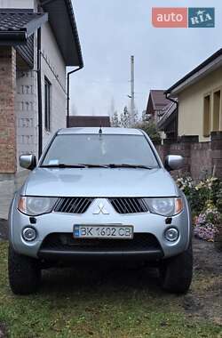 Пикап Mitsubishi L 200 2008 в Костополе