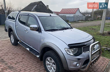Пикап Mitsubishi L 200 2011 в Каменском