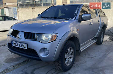 Пикап Mitsubishi L 200 2008 в Киеве