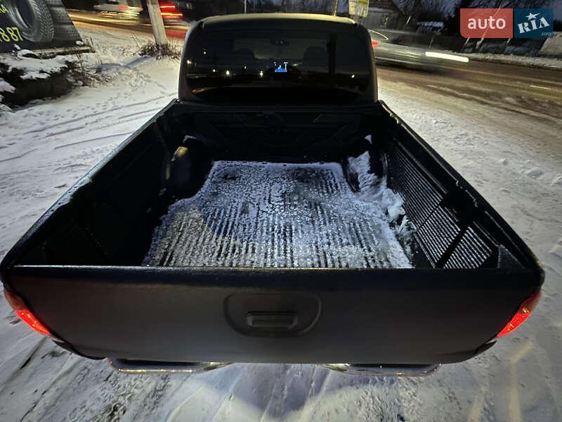 Пікап Mitsubishi L 200 2007 в Житомирі