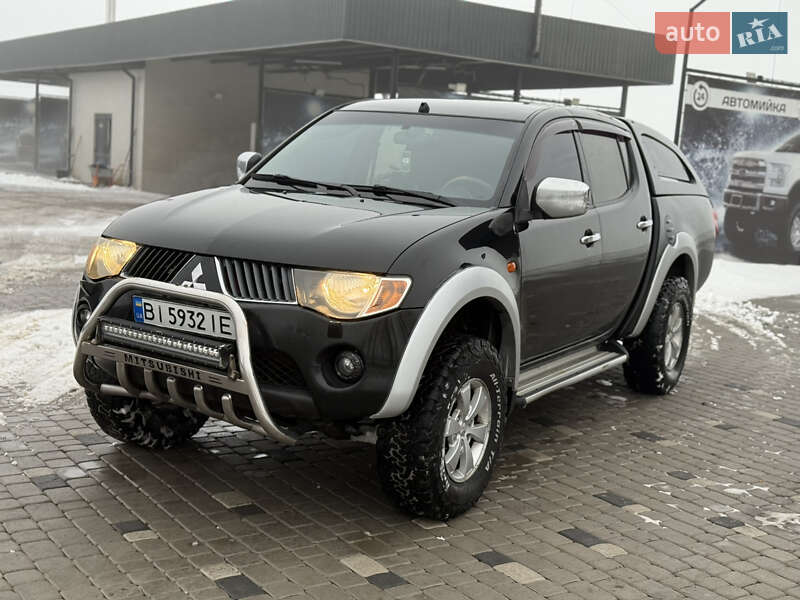 Пикап Mitsubishi L 200 2008 в Виннице