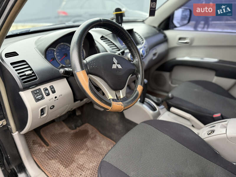 Пикап Mitsubishi L 200 2008 в Виннице