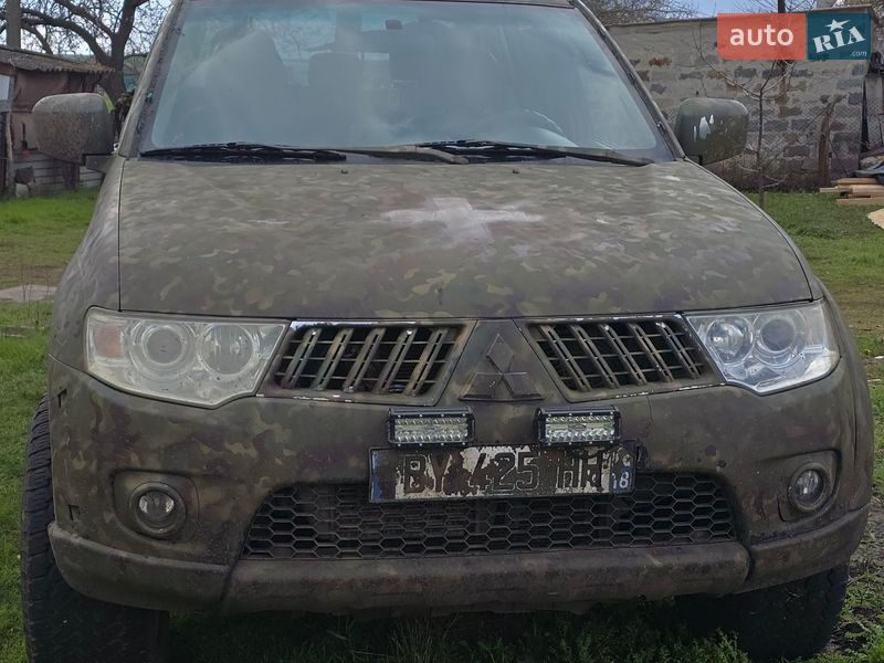 Пикап Mitsubishi L 200 2011 в Лозовой