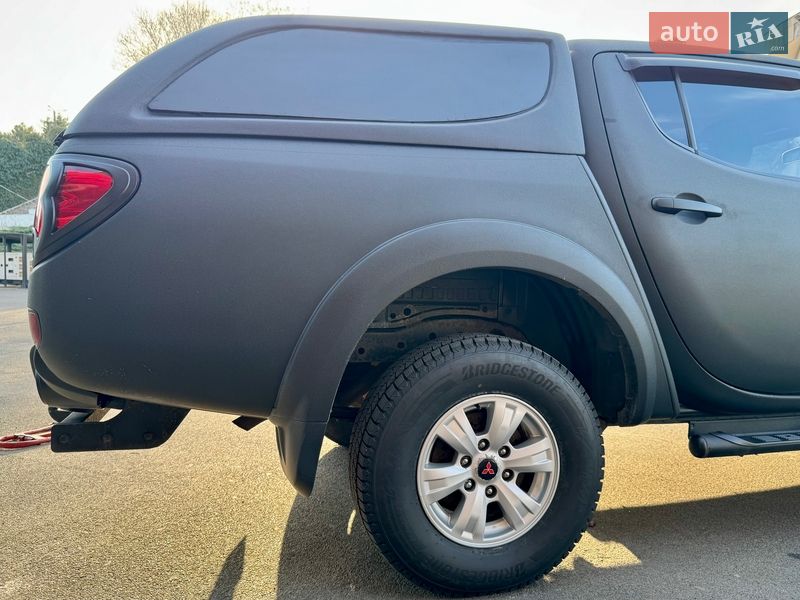 Пикап Mitsubishi L 200 2011 в Одессе
