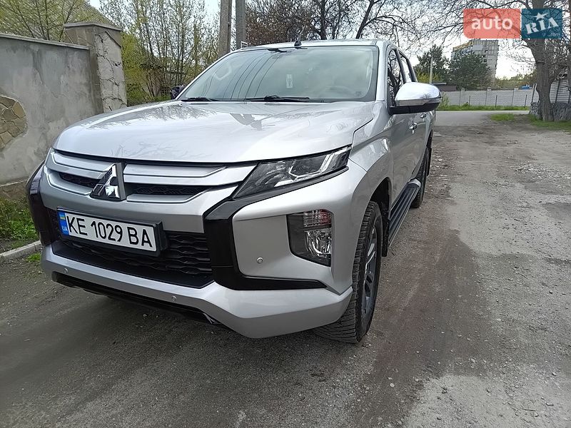 Mitsubishi L 200 2019