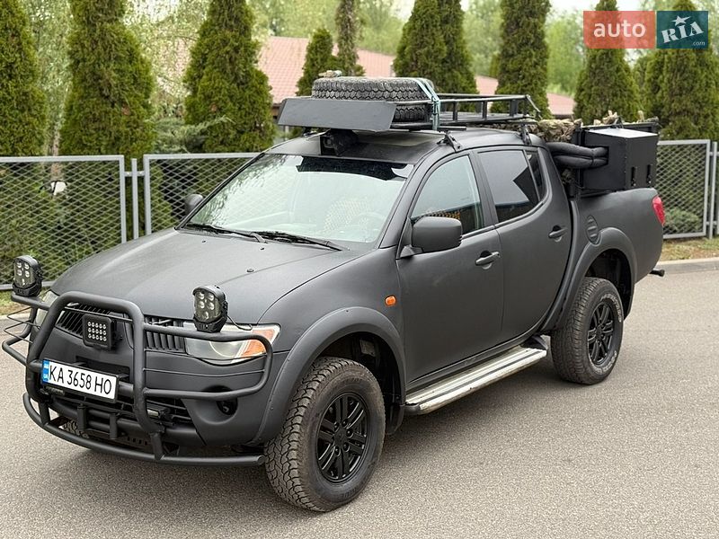 Mitsubishi L 200 2008