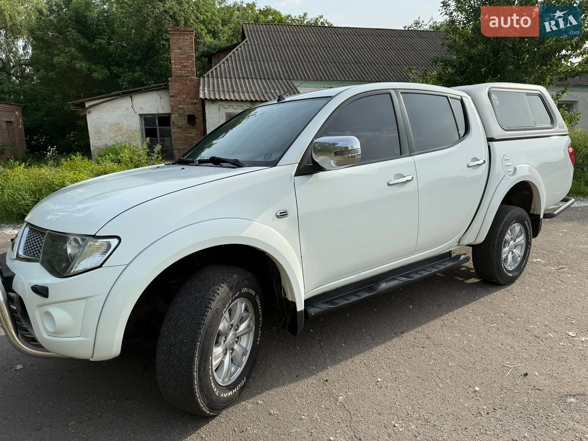 Mitsubishi L 200 2013