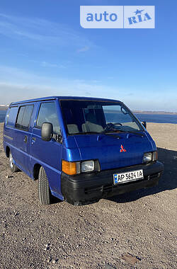 Мінівен Mitsubishi L 300 пасс. 1989 в Запоріжжі
