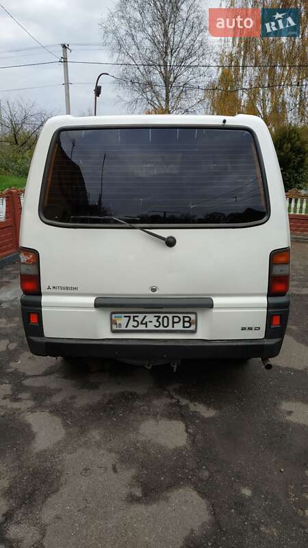 Минивэн Mitsubishi L 300 1997 в Ровно