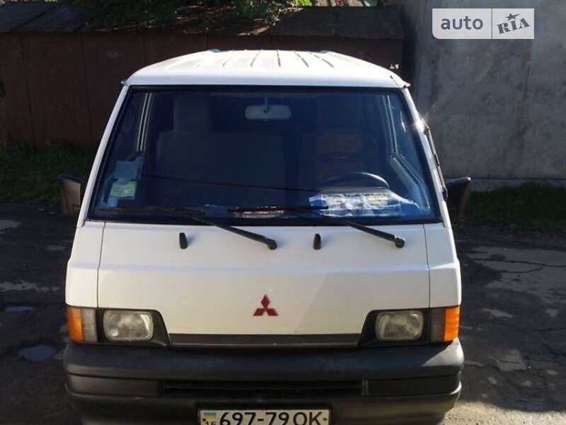 Минивэн Mitsubishi L 300 1996 в Одессе фото 11 Минивэн Mitsubishi L 300 1996 в Одессе