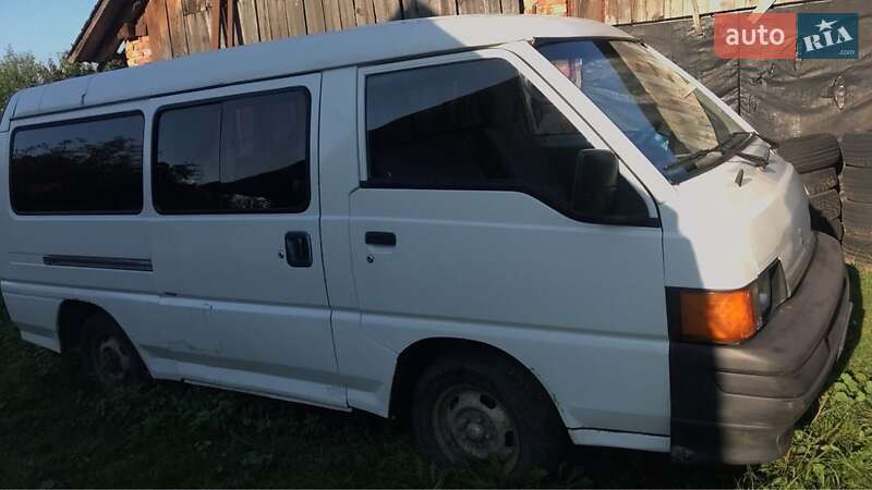 Mitsubishi L 300 1996
