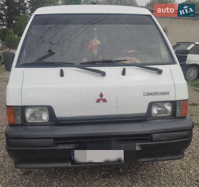 Минивэн Mitsubishi L 300 1994 в 