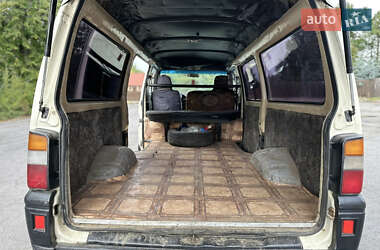 Мінівен Mitsubishi L 300 1993 в 