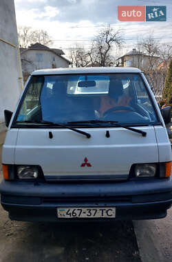 Минивэн Mitsubishi L 300 1985 в Самборе