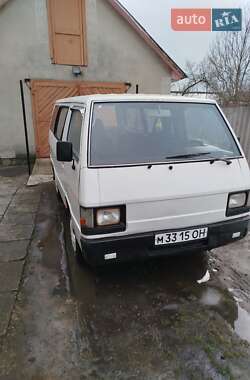 Мінівен Mitsubishi L 300 1982 в Радивиліві