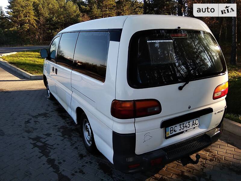 Мінівен Mitsubishi L 400 2000 в Новояворівську