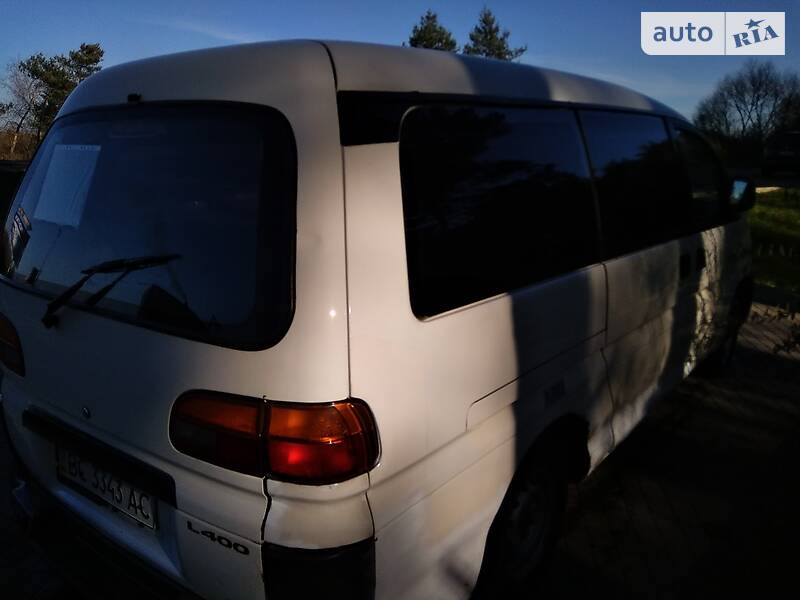 Мінівен Mitsubishi L 400 2000 в Новояворівську