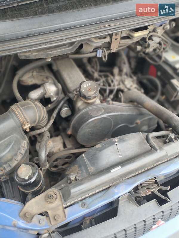 Мінівен Mitsubishi L 400 1999 в Чернігові