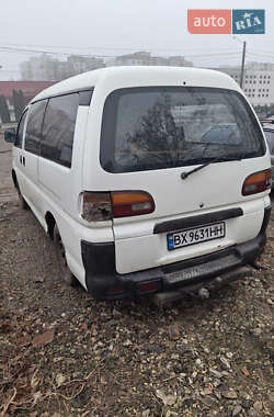 Минивэн Mitsubishi L 400 1999 в 