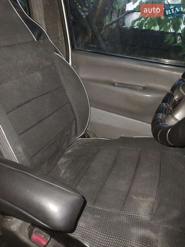 Мінівен Mitsubishi L 400 1999 в Вознесенську фото 5 Мінівен Mitsubishi L 400 1999 в Вознесенську